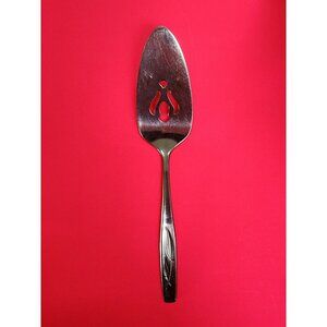International Whispering Leaves-Autumn Leaf Pie Server Rogers Cutlery Stainless